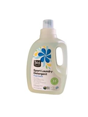 365 Whole Foods Market Sport Laundry Detergent Fresh Scent 50 fl oz 33 HE Loads
